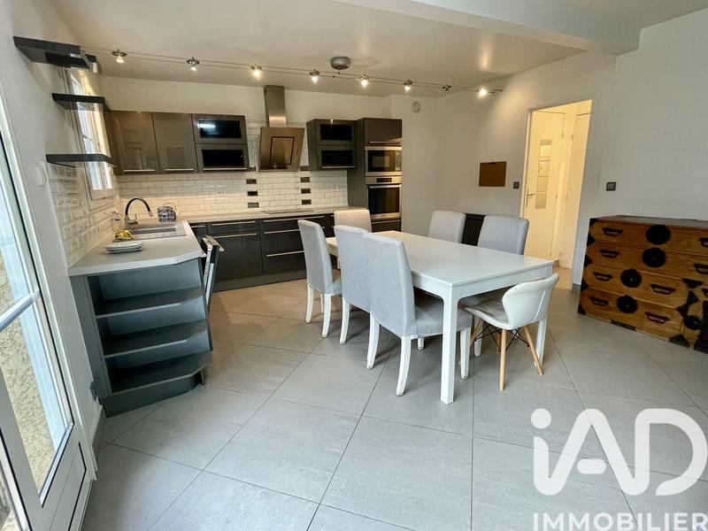 Maison - 129 m² - 6 pièces