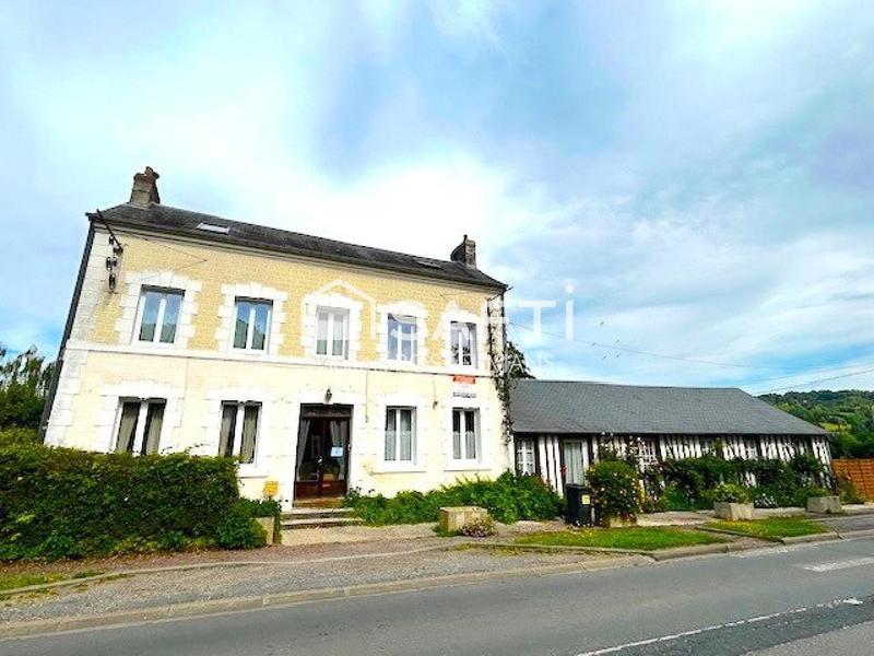 Maison - 208 m² - 8 pièces