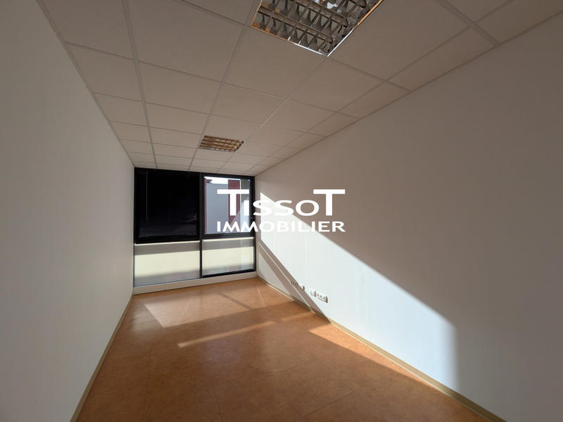 Bureau - 195 m²