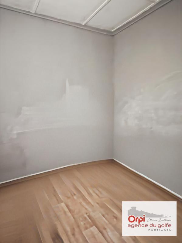 Appartement - 72 m² - 2 pièces