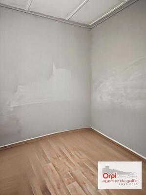 Appartement - 72 m² - 2 pièces