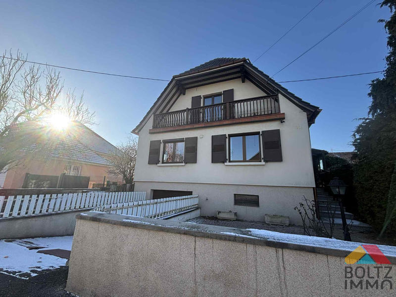 Maison - 121 m² - 5 pièces