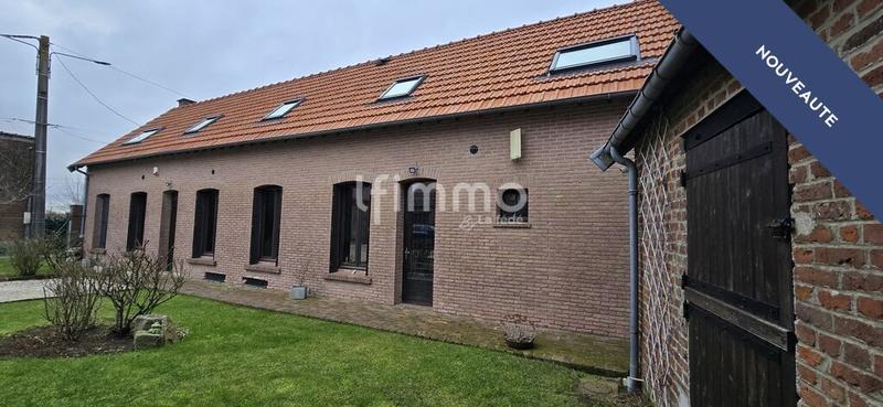 Maison - 217 m² - 9 pièces