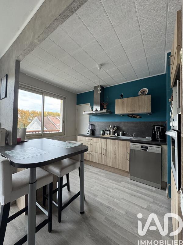 Appartement - 82 m² - 4 pièces