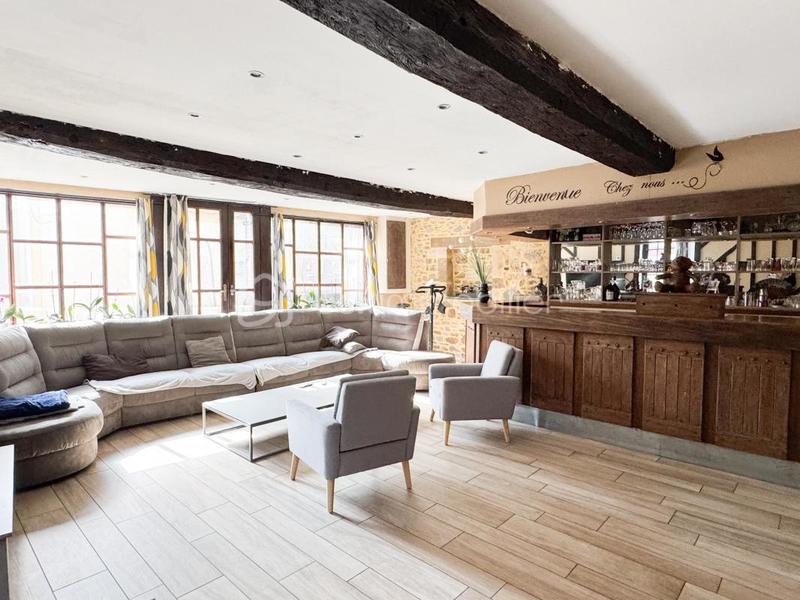 Maison de ville - 324 m² - 8 pièces