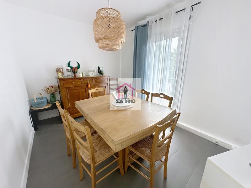 Appartement - 96 m² - 5 pièces