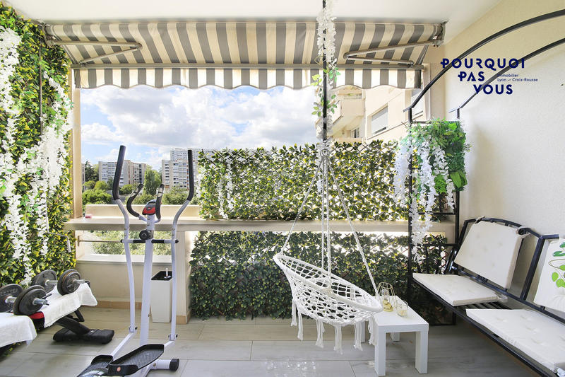 Appartement - 80 m² - 3 pièces