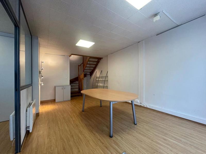 Immeuble - 94 m² - 5 pièces