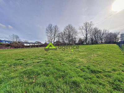 Terrain constructible - 800 m²