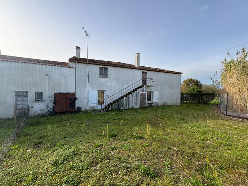 Maison - 80 m² - 6 pièces