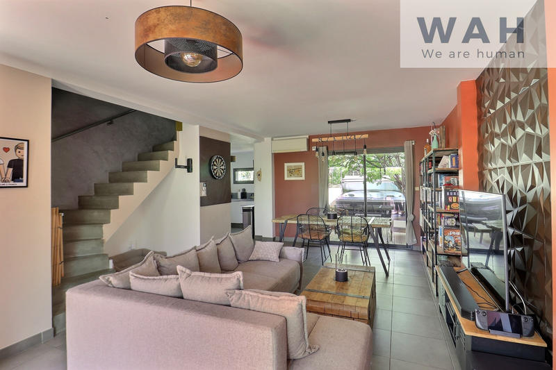 Maison - 100 m² - 5 pièces