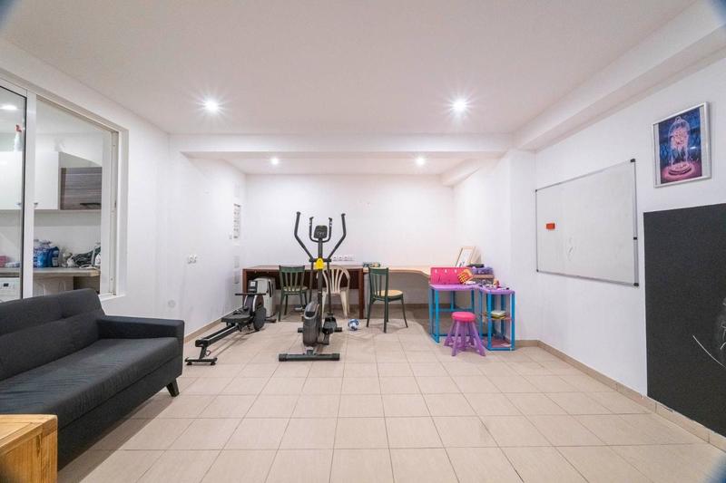 Maison - 153 m² - 6 pièces