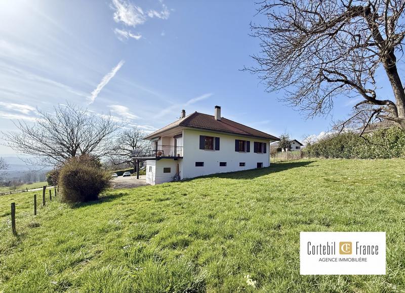 Villa - 213 m² - 5 pièces