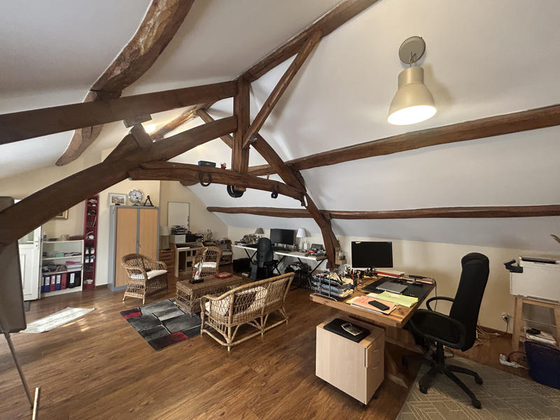 Maison - 190 m² - 6 pièces