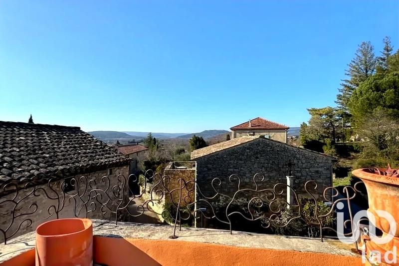 Maison de village - 239 m² - 6 pièces