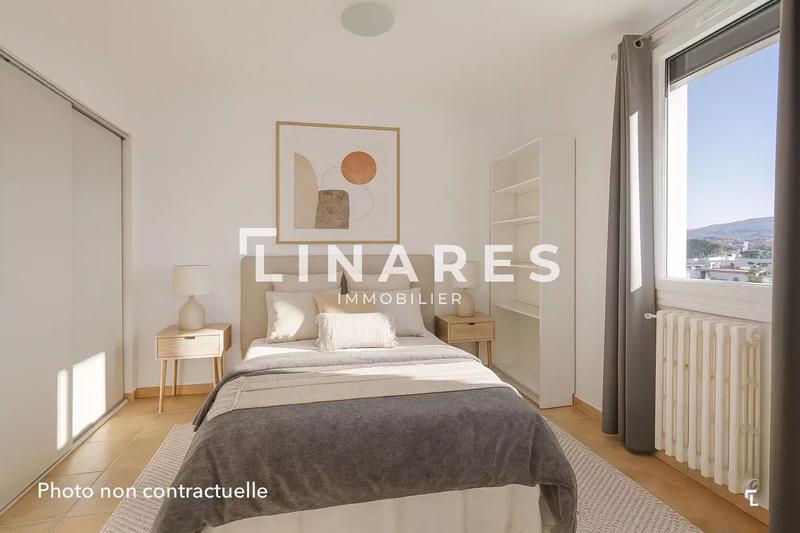 Appartement - 77 m² - 4 pièces