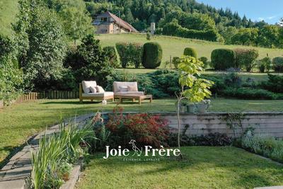 Maison ancienne - 221 m² - 8 pièces