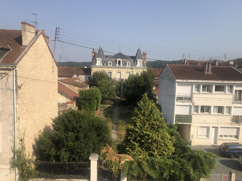 Appartement - 93 m² - 4 pièces