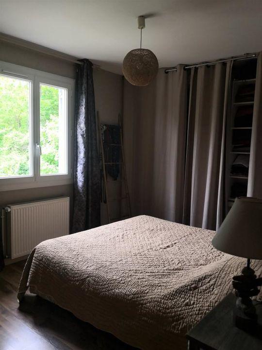 Appartement - 111 m² - 6 pièces