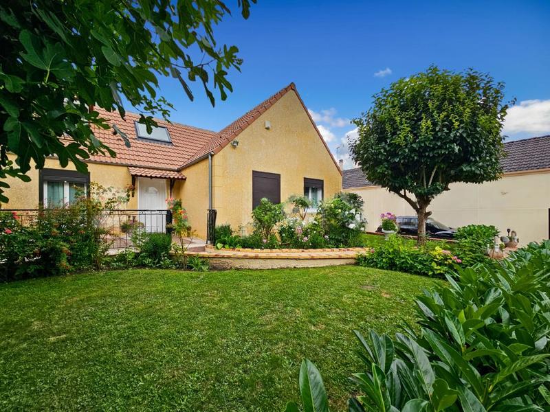 Maison - 112 m² - 6 pièces