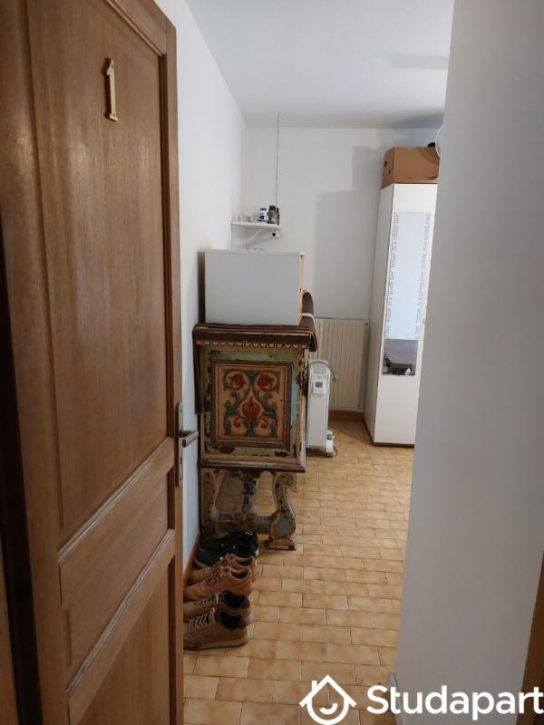 Chambre - 13 m² - 1 pièce