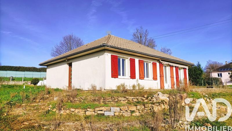 Maison - 120 m² - 5 pièces