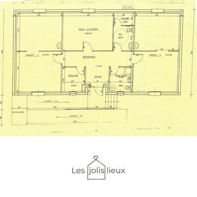 Local d'activité / Entrepôt - 121 m² - 4 pièces