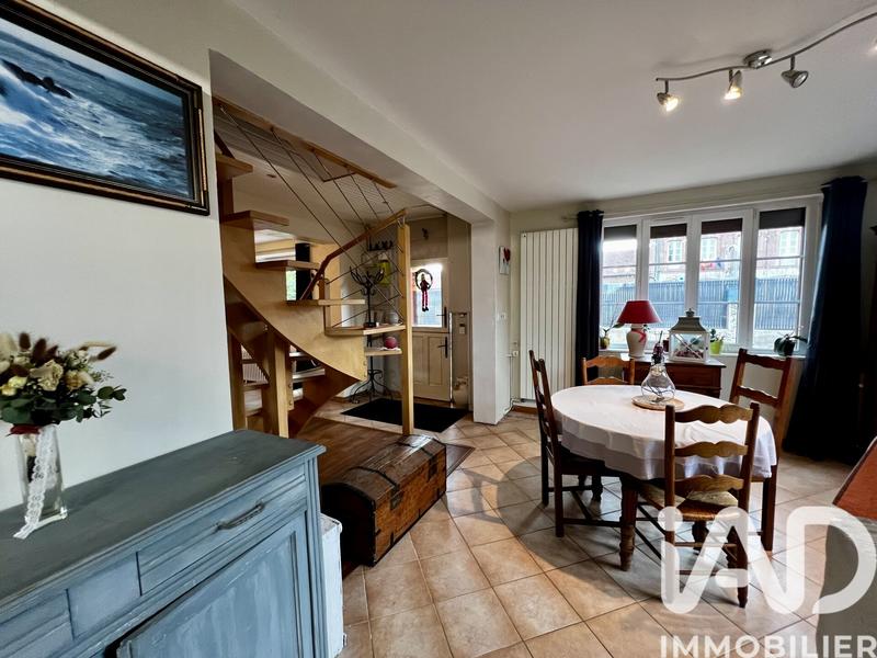 Maison - 160 m² - 6 pièces