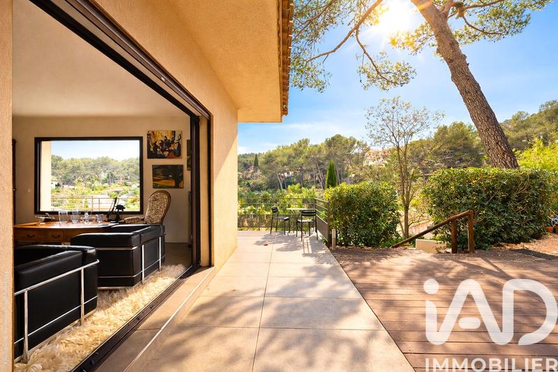 Maison de maîtres - 150 m² - 5 pièces