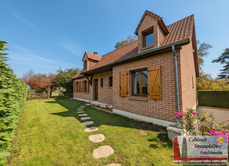 Pavillon - 150 m² - 8 pièces