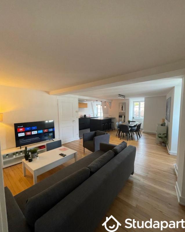 Chambre - 14 m² - 1 pièce