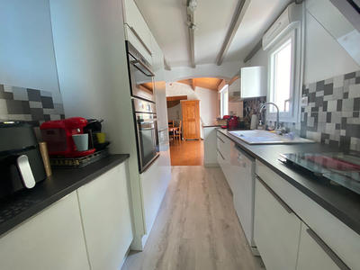 Maison - 104 m² - 4 pièces