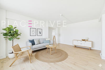 Appartement - 99 m² - 4 pièces