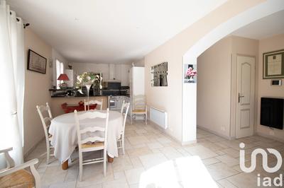 Maison - 205 m² - 6 pièces