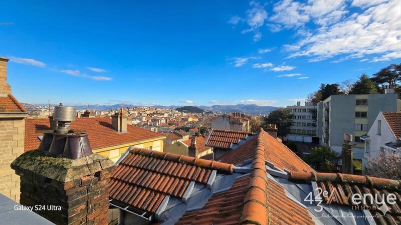 Maison - 170 m² - 5 pièces