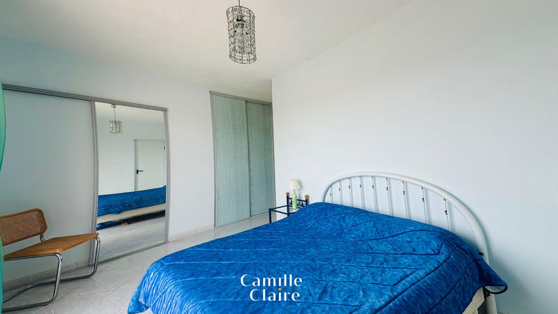 Villa - 240 m² - 10 pièces