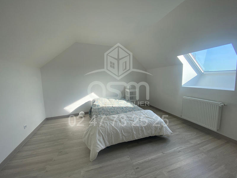 Maison - 94 m² - 5 pièces