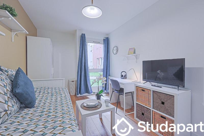 Chambre - 11 m² - 1 pièce