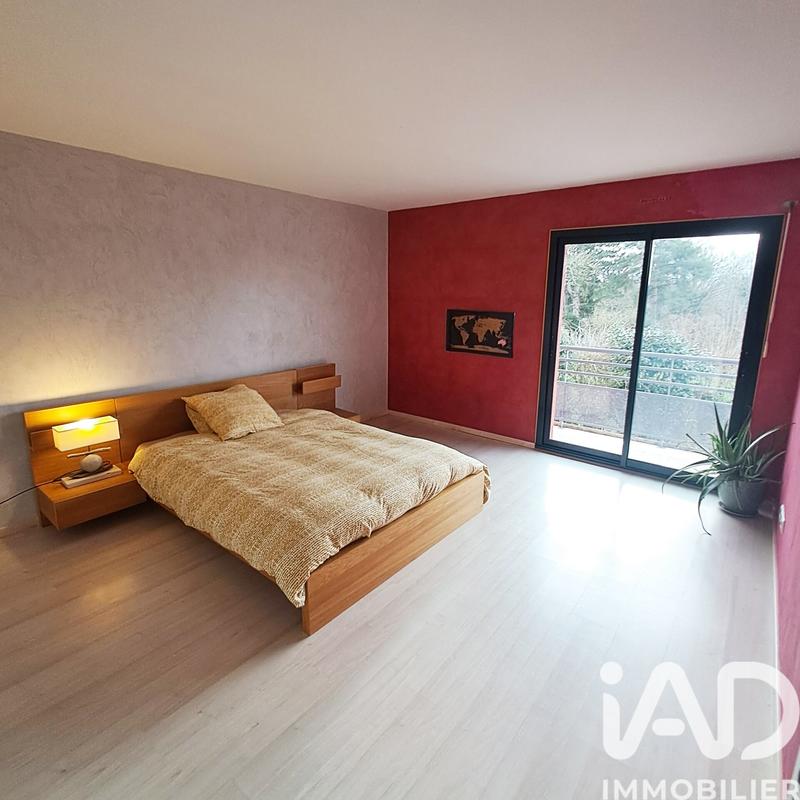 Maison de maîtres - 250 m² - 10 pièces