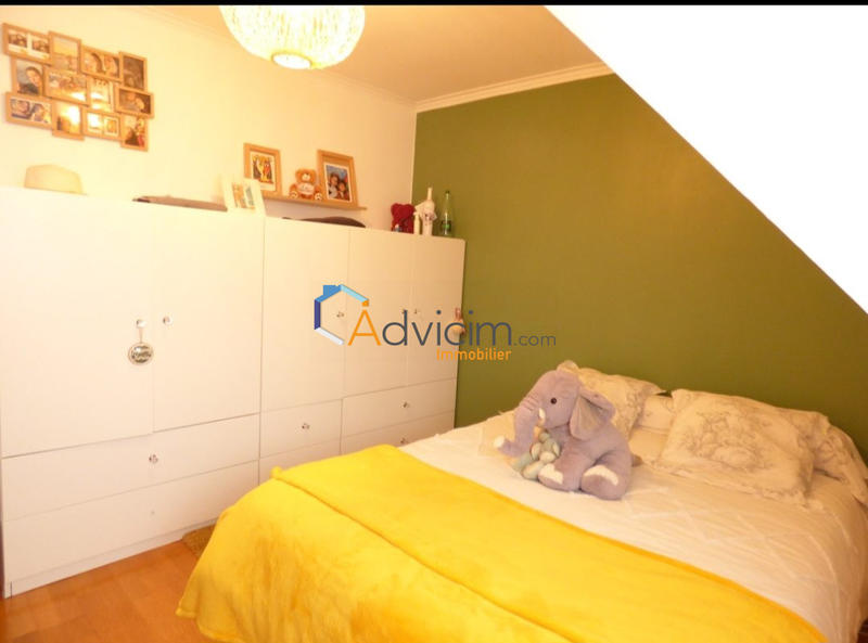 Maison traditionnelle - 110 m² - 6 pièces