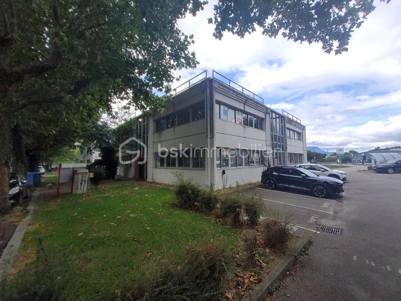 Bureau - 74 m² - 4 pièces