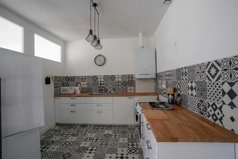 Appartement - 99 m² - 4 pièces