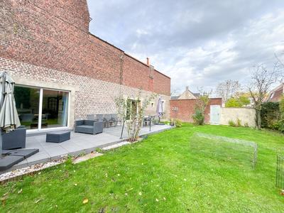 Maison - 190 m² - 6 pièces