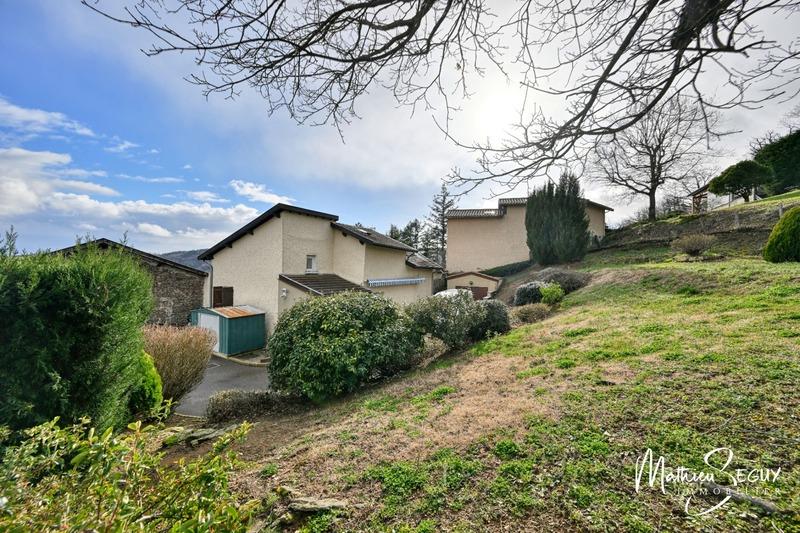 Maison - 109 m² - 5 pièces