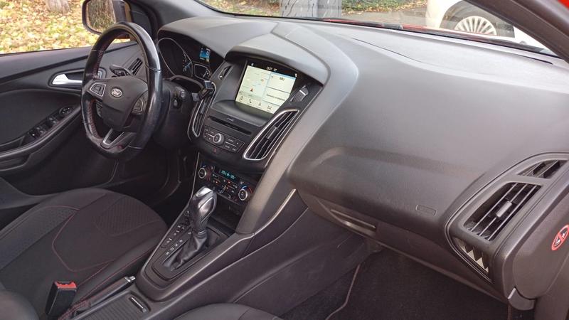 Ford Focus III 1.5 TDCi 120 Bva6 St Line - Automatique
