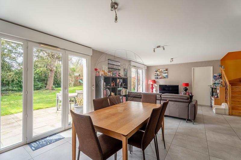 Maison - 136 m² - 5 pièces