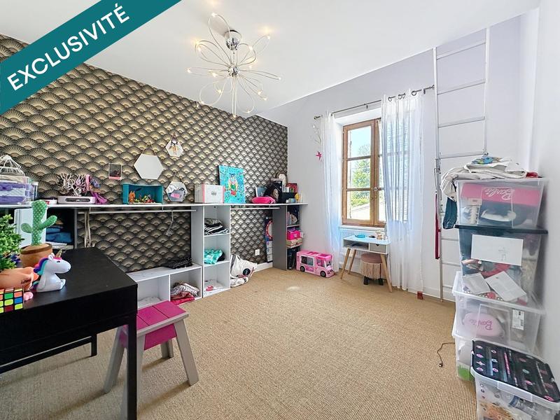 Maison - 195 m² - 8 pièces