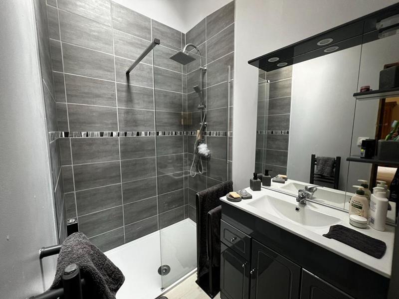 Maison ancienne - 195 m² - 7 pièces