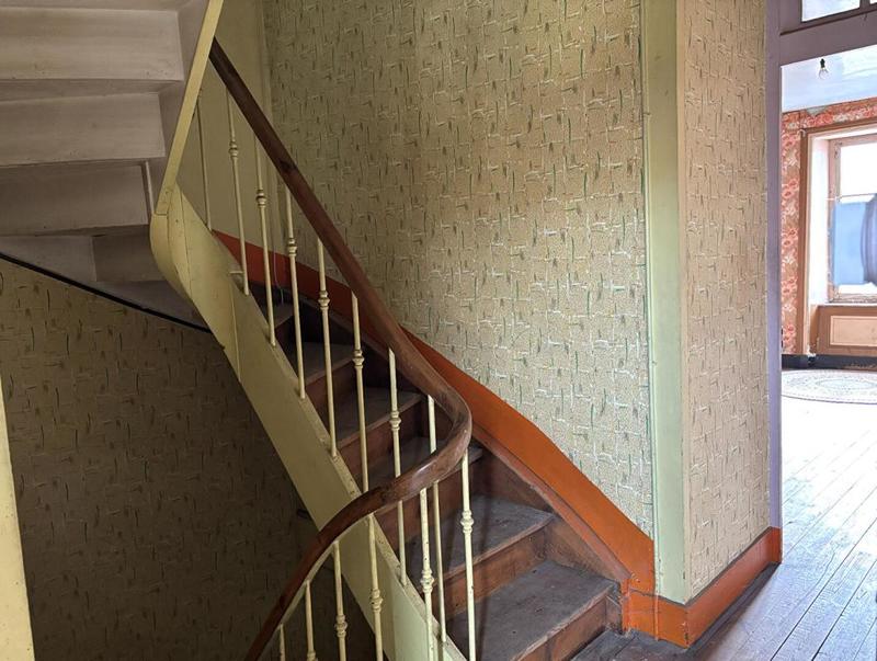 Maison - 180 m² - 7 pièces