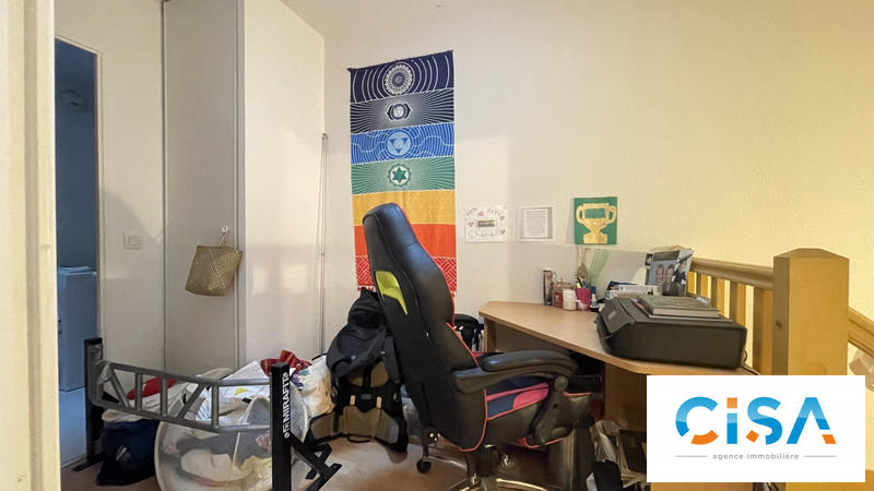 Appartement - 64 m² - 5 pièces